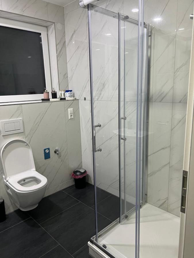 2 Zimmer Wohnung Zur Taegliche Miete Hechingen Exterior foto